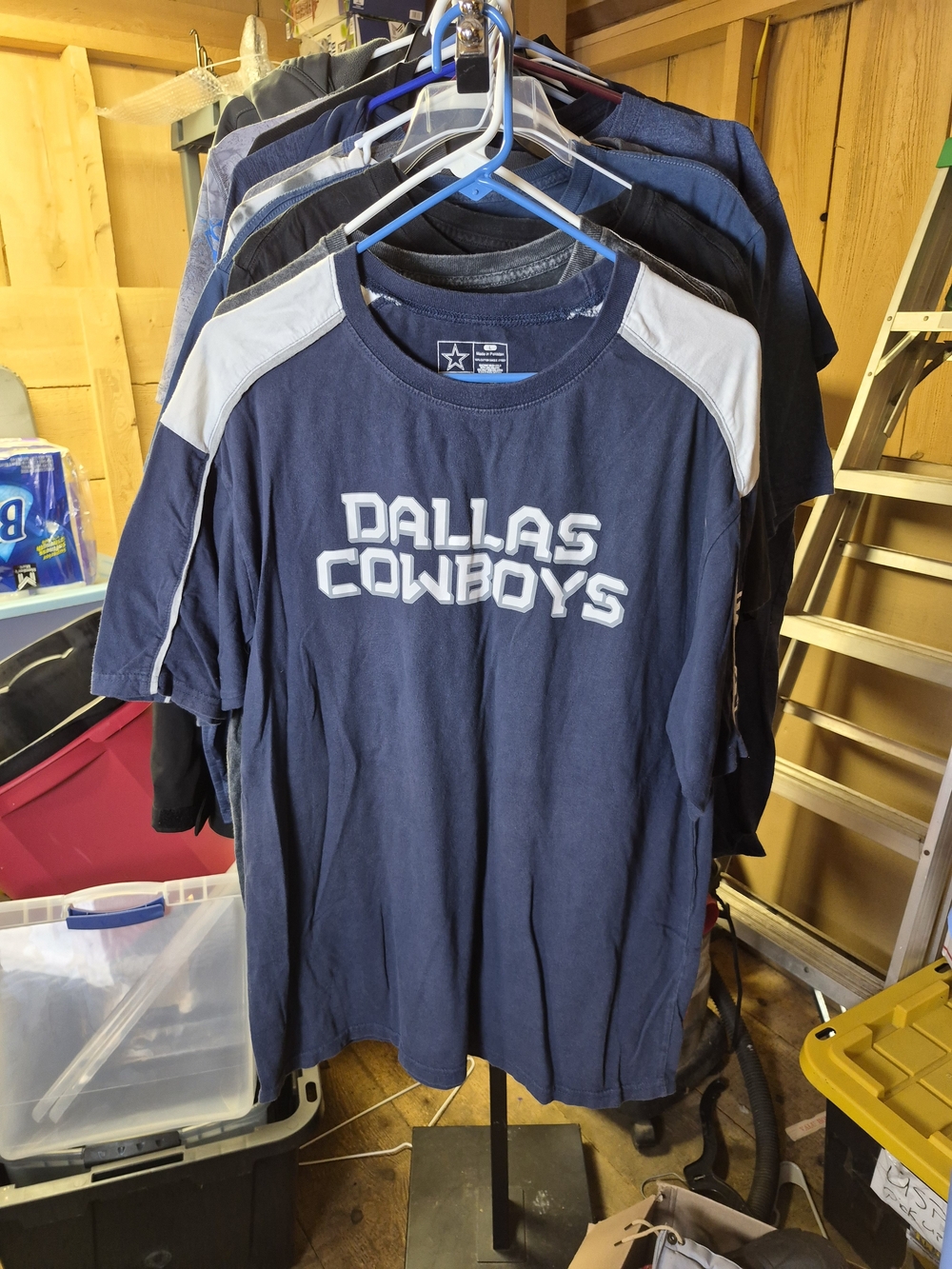 Dallas Cowboys Men's Navy Blue Short Sleeve Team Tee Bin 45